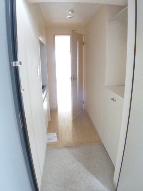 芝コーポ５号館 玄関