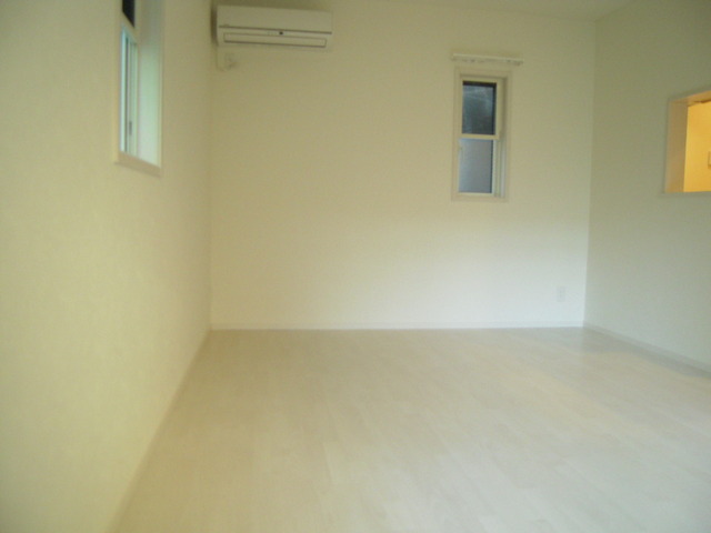 ＨＯＪＩＢＬＡＮＣＡ 居室2