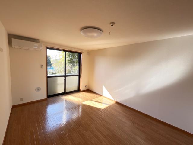 ヤマリハウス　コヤマ 洋室