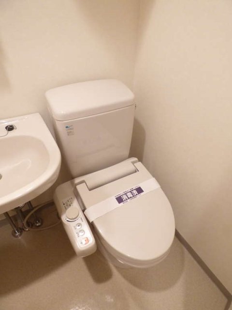 ロイヤルアメニティー西戸山 トイレ