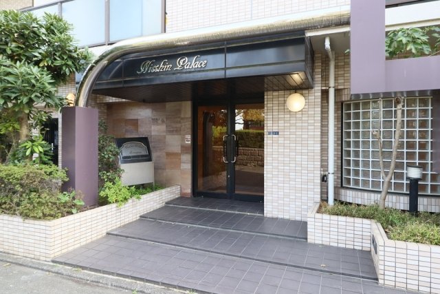 日神パレス平和島5階 エントランス