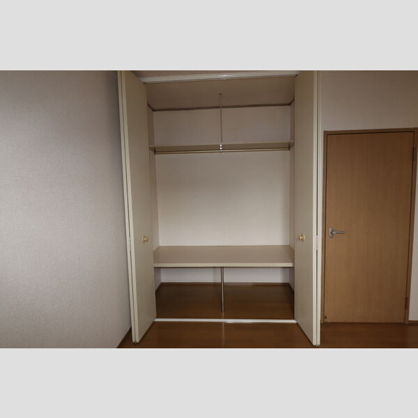 シティハイム藤 クローゼット