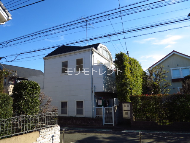 コーポマリーナ成城102号室 外観