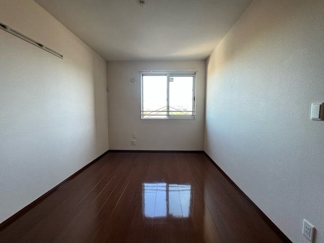 ＳＯＬＥＩＬ　ＡＯＹＡＭＡ0302号室 寝室