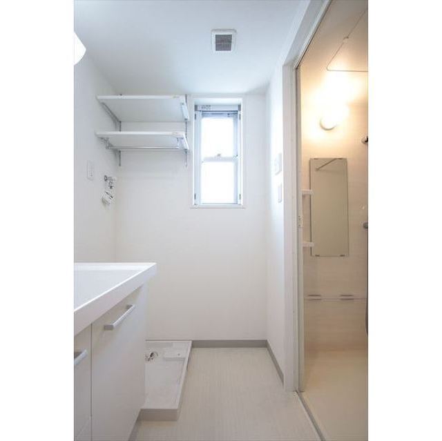 グランツルクサス神田 内観