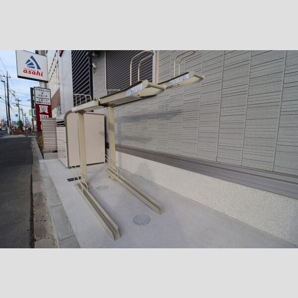 サイドコート 駐輪場