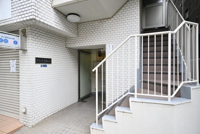 グレイス旗の台 エントランス