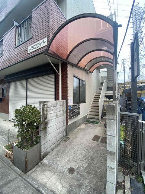 メゾンエイト エントランス