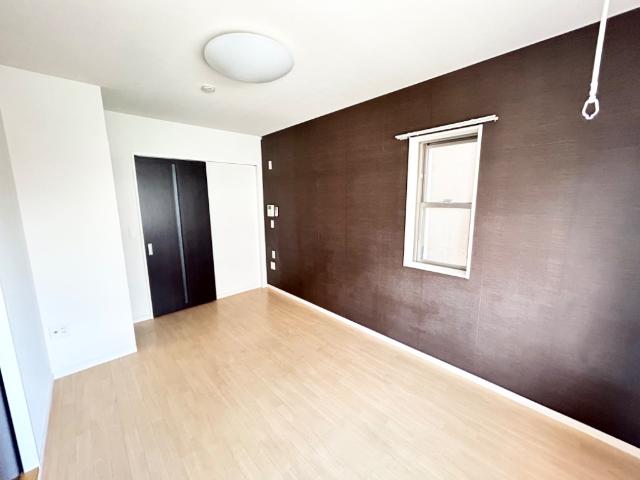 ライズウィング201号室 洋室