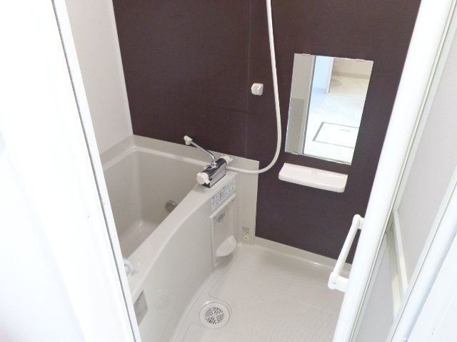 キャッスルパーク 追焚き付きバス