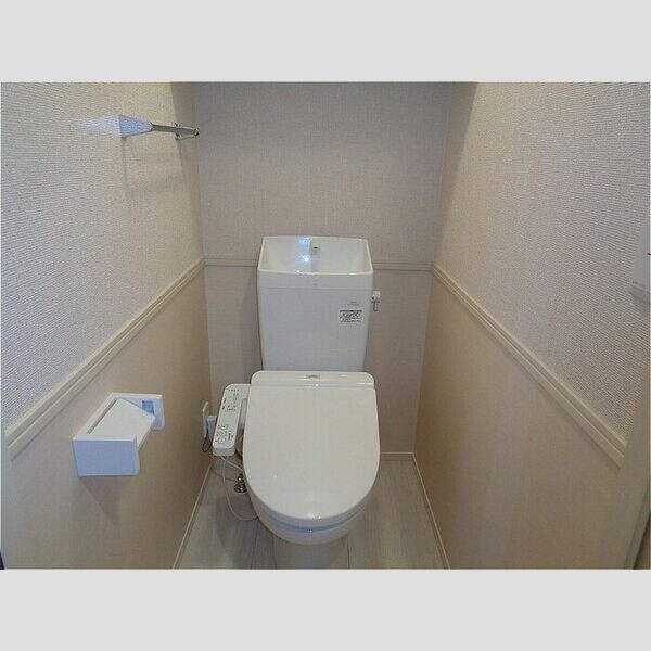 モンテマーレ鴨川206号室 温水洗浄暖房便座