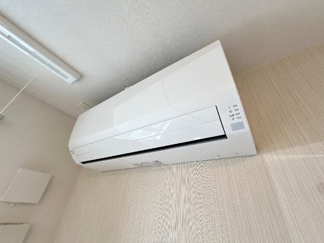 仮）多摩市永山　アパート新築工事205号室 エアコン2台（イメージ）