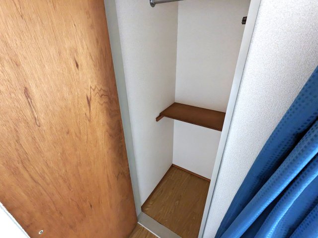 ヘスティア2番館107号室 収納