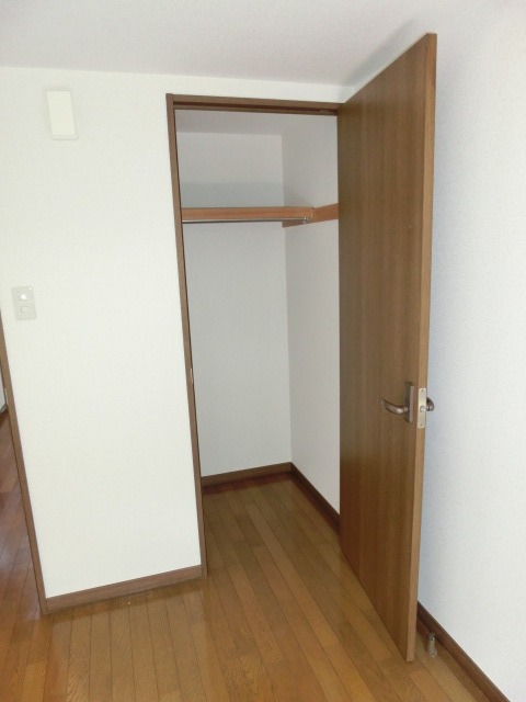 エスポワール和光1階 収納