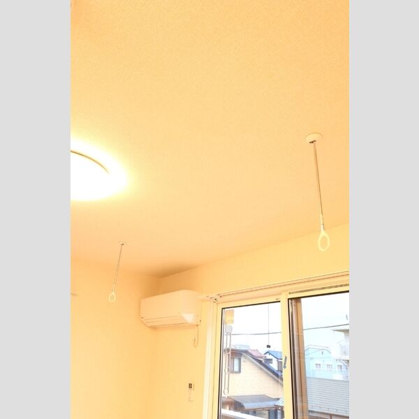 VILLA MASUDA Ⅱ202号室 LDKの室内物干