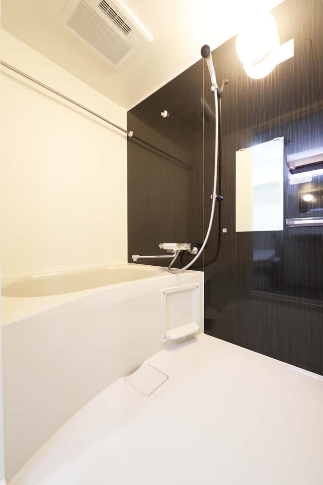 レンティーヴァ綾瀬2階 内観