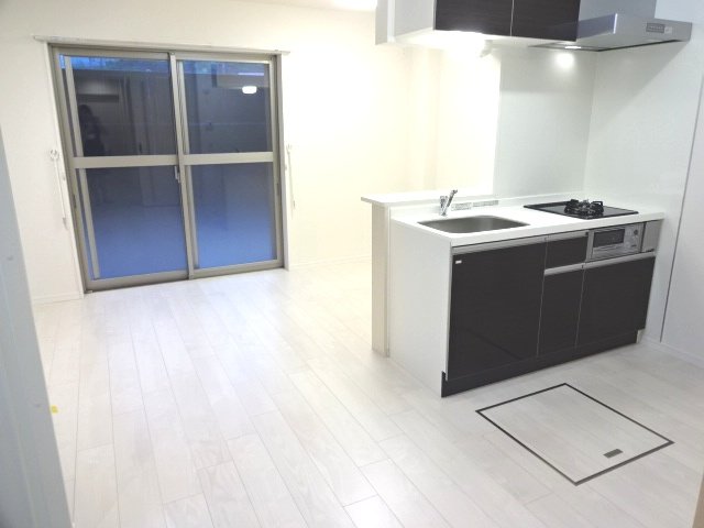 102号室