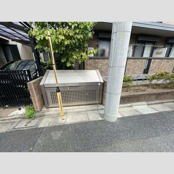 桜プレイス ごみ置き場