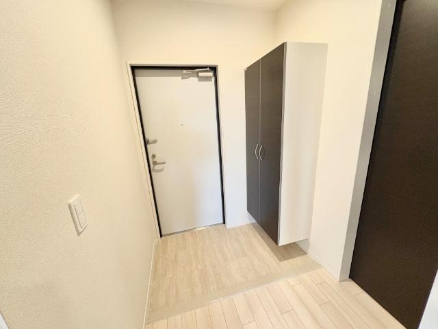 Ｒｅｇｉｎａ（レジーナ）305号室 玄関