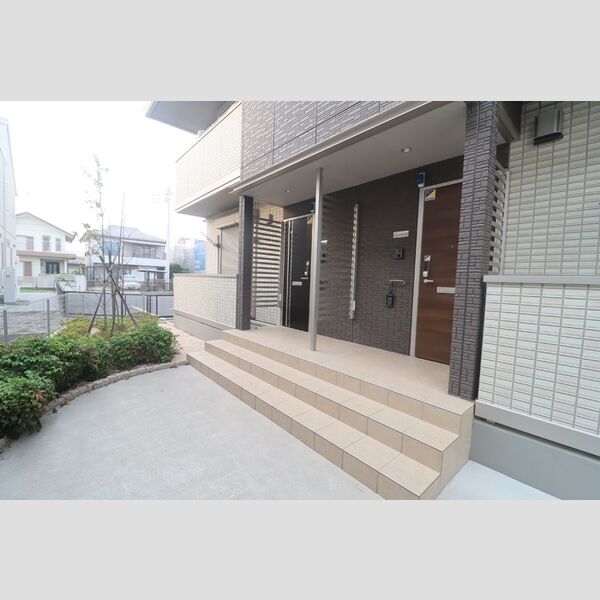 シンセリーテ　Ⅰ エントランス