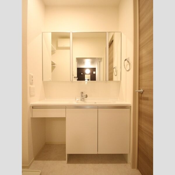 BLESS昭島　A303号室 洗面