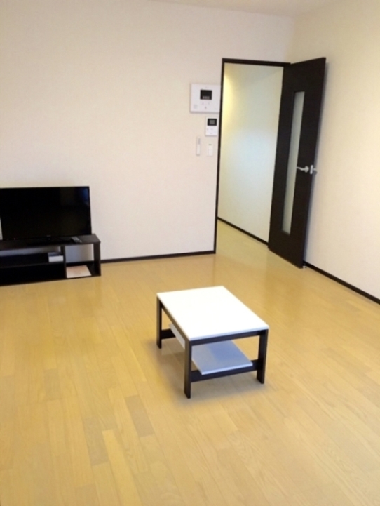 クレイノアーカス リビング