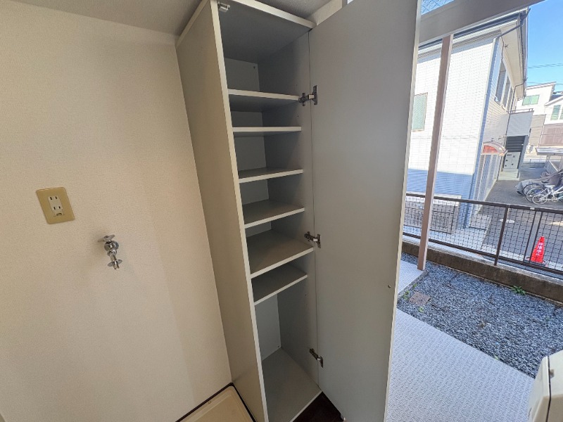 ルーチェブレス赤塚1階 ロフト