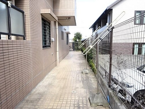 ライオンズステージ上野毛1階 テラス　※2023年2月撮影