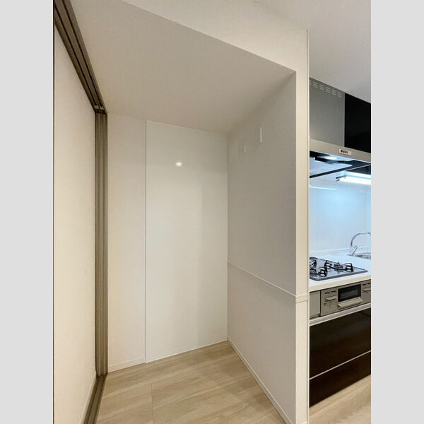 クレールIDAⅢ302号室 冷蔵庫スペース