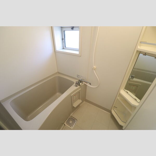 ピースサル 浴室