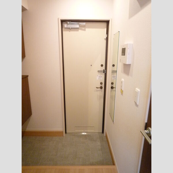 オークビレッジ 玄関