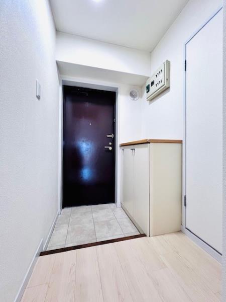 西船橋スクエアガーデン 玄関