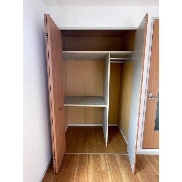 エスポワール本町 収納