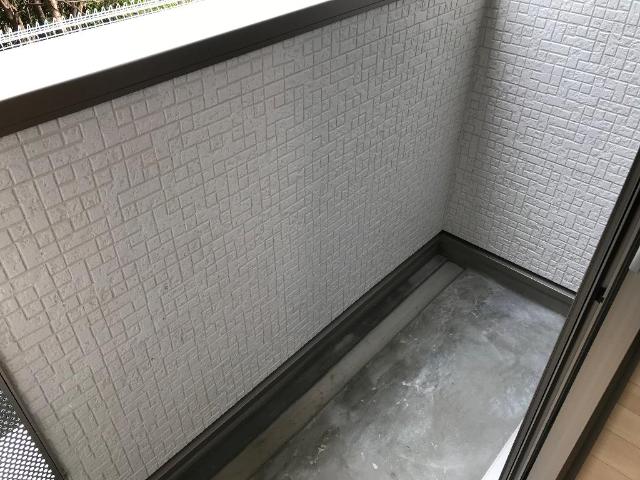 コリーナ本郷台102号室 ベランダ