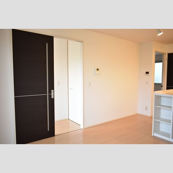 エルミタージュ　Ⅲ LDK