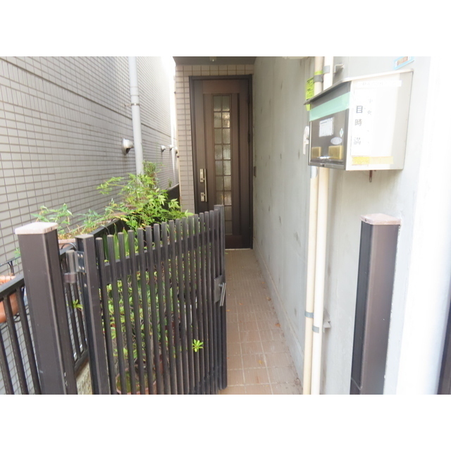 目時戸建て 部屋その他