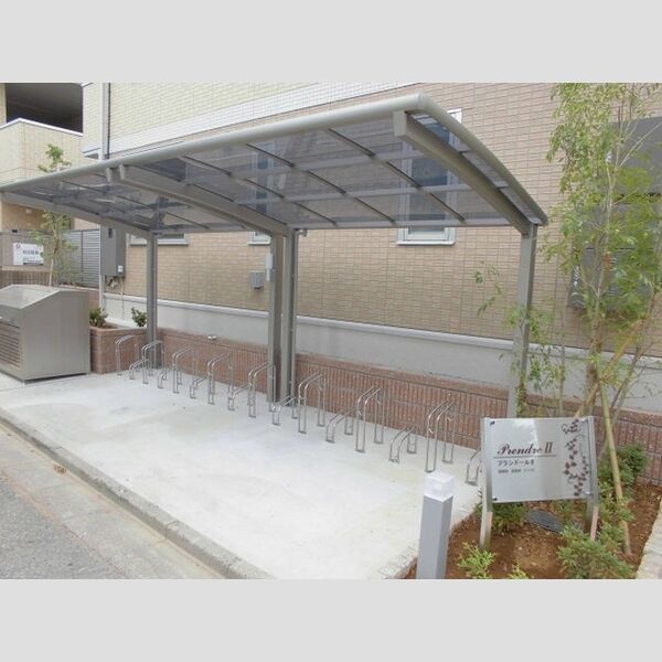 プランドールⅡ 駐輪場