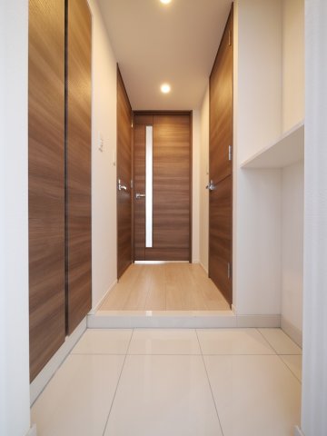 ラフィスタ赤羽4階 内観