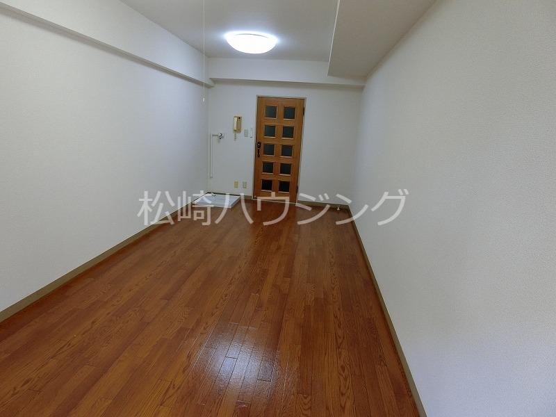 ライオンズマンション三鷹第22階 内観