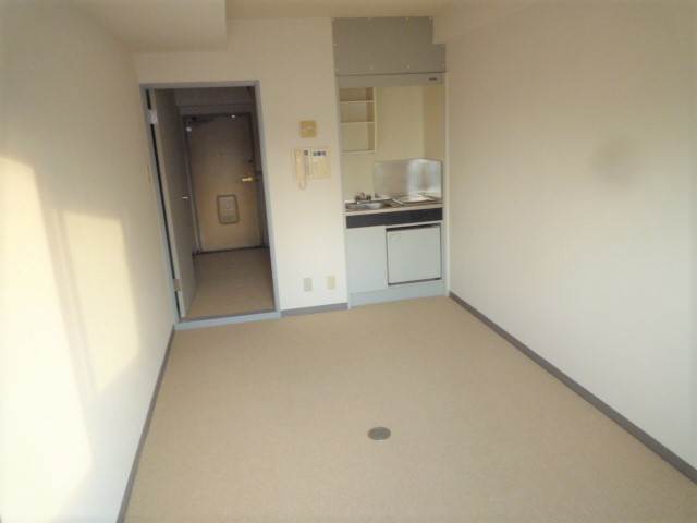 ライオンズプラザ鶴見中央 フローリング貼替ます