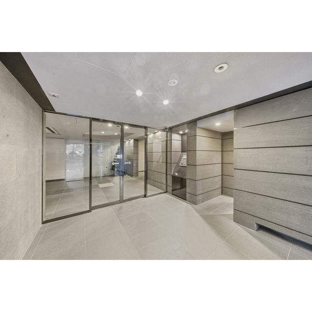 ザ・パークハウス小石川春日 エントランス外　2025年11月撮影