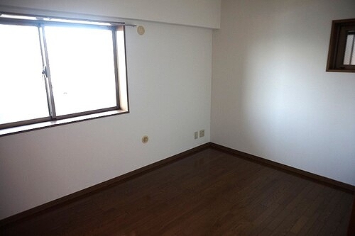 ライオンズプラザ平塚見附町 洋室　※前回募集時2020年5月の写真