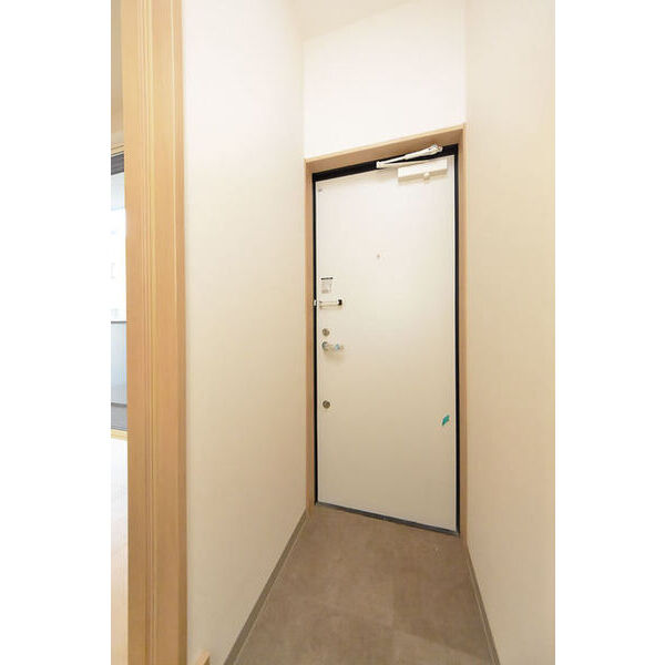 Casa・aceroD号室 玄関