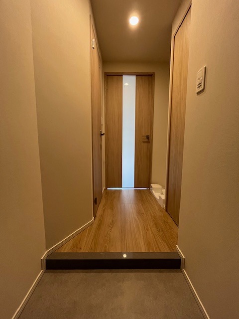 ワンルーフレジデンス台東根岸 玄関