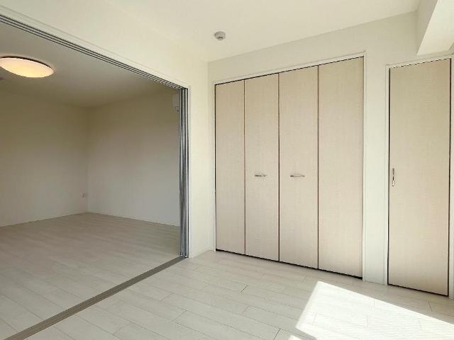 アベリア　コンフェッティ 洋室