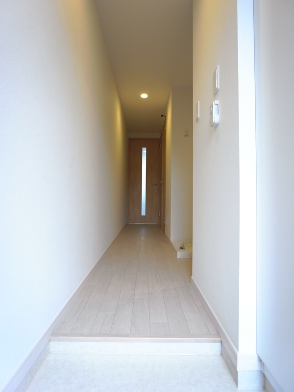 リブリ・ひふみ 玄関