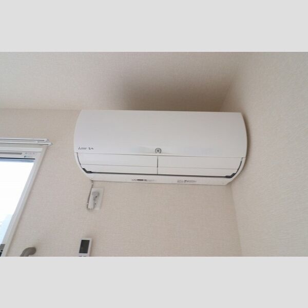 アベニュー　B エアコン