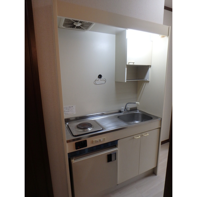 フロンティアⅢ　E棟 キッチン