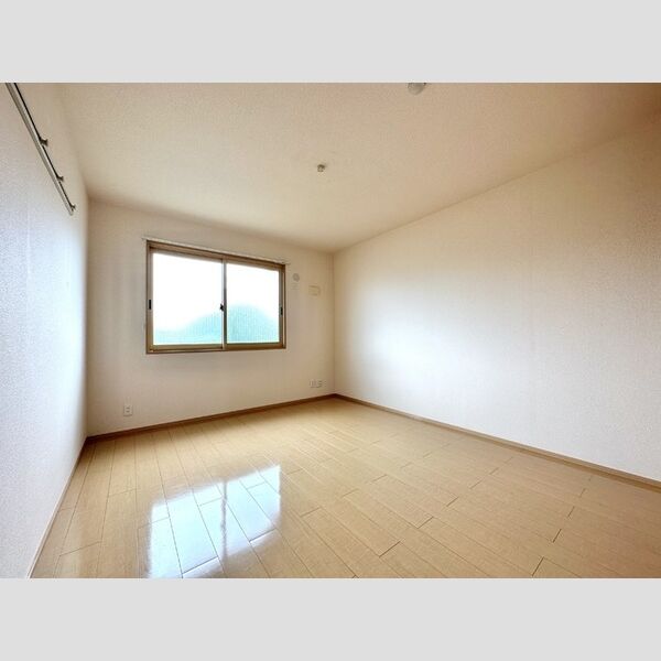 メルベーユ西白井202号室 東側洋室