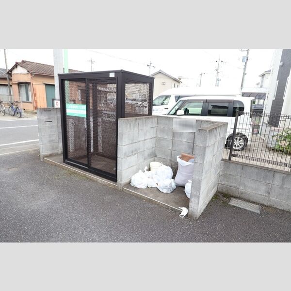 アーバンライフⅡ ゴミ置き場